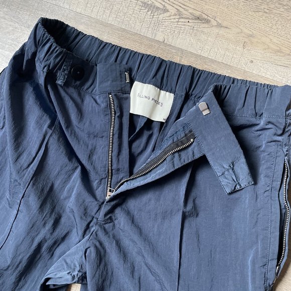 Filling Pieces joggers (size M) - Picture 7 of 16